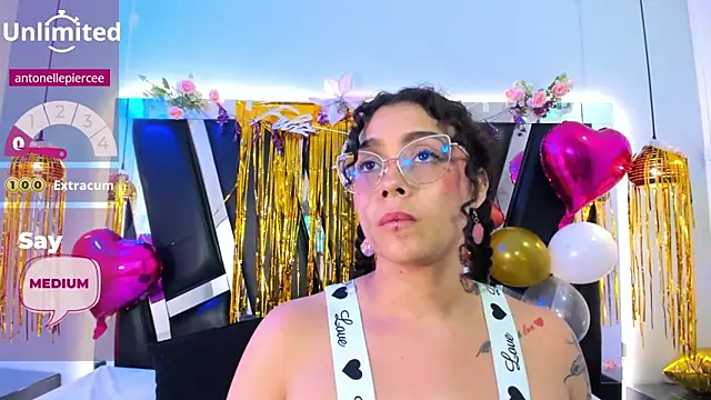 antonelllepiercee Chat XXX live