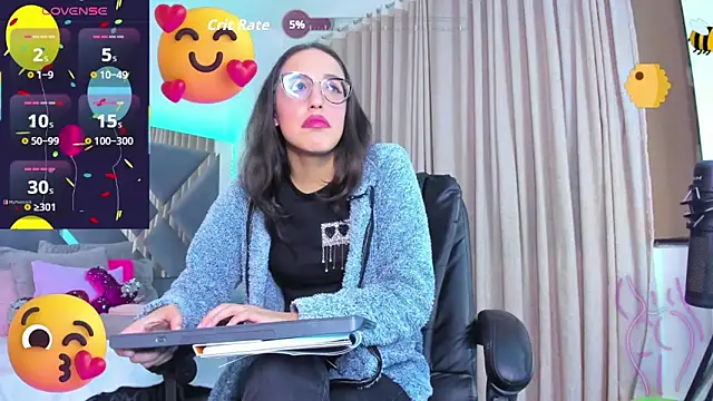 Abby_esposiito: онлайн-секс-чат