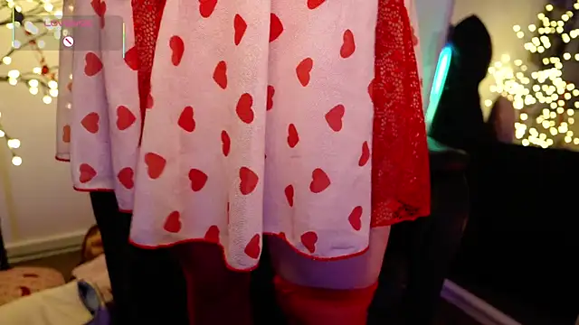 GingerAleMILF's Live XXX Chat