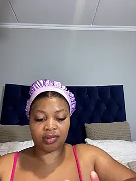 Chat XXX ao vivo de YummyEbonyTits