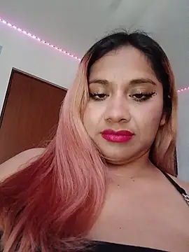 XXX chat uživo modela PokeGirld