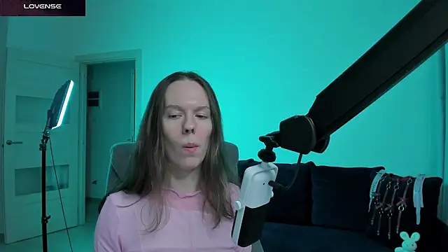 SharkyBaby Live XXX-Chat