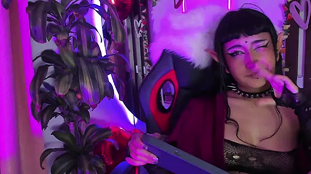 MeowMota_ élő XXX-chatje