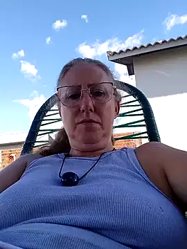 MILEIDE980 Live XXX-chat