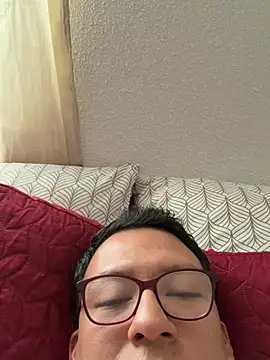 julioelpapacito: απευθείας συνομιλία ΧΧΧ