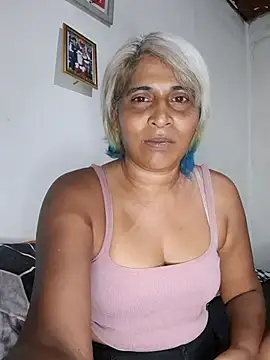 แชท XXX สดของ Goodgirlsue_77