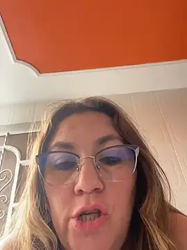 SCARLET-20n Live XXX chat