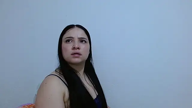 isabel_24_gil Adlı Modelin Canlı XXX Sohbeti