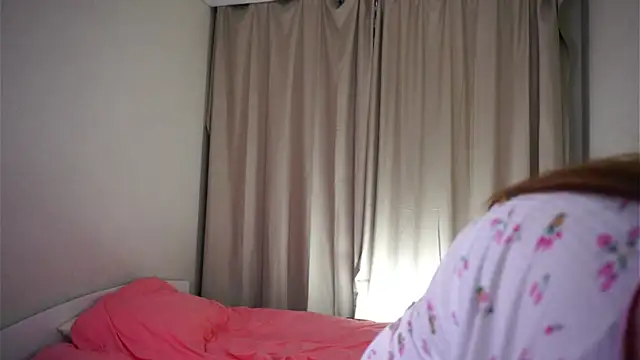 XXX chat uživo modela GeorgeneLecompte