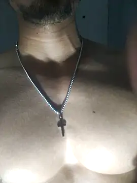 rounakhunkのライブXXXチャット