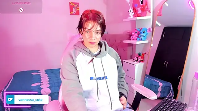 Vannessa__ShyのライブXXXチャット