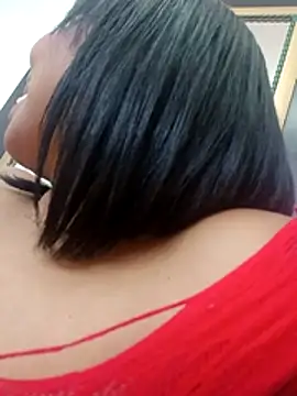 lia_mariana Chat XXX live