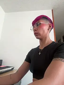 MiaMorgan_ 现场XXX聊天