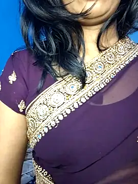 Taara1n Live XXX chat