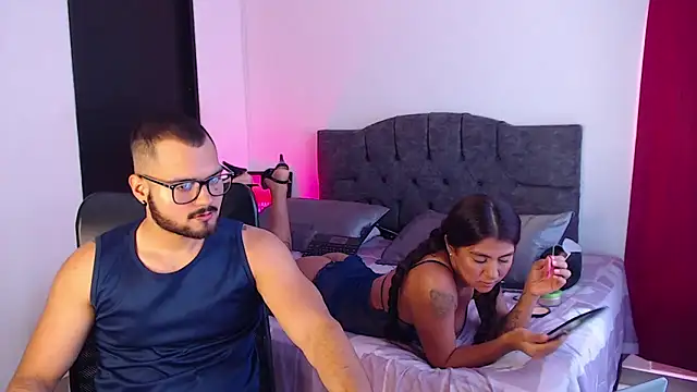 Sembang XXX Secara Langsung HotRoomies_