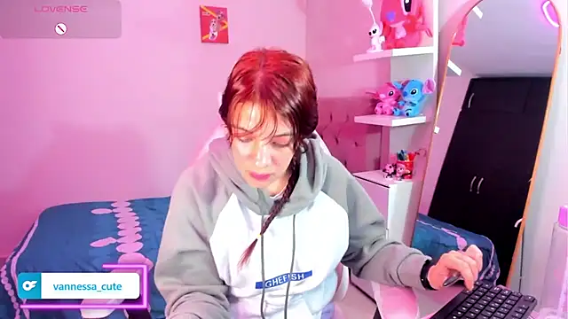 Živý XXX chat Vannessa__Shy