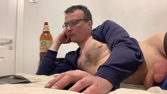 Show modela viktor1992-1-1 na web-kameri