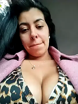 Luianna Live XXX-Chat