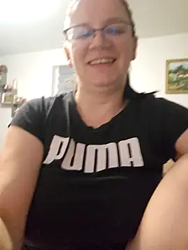 KristenVega Chat XXX live