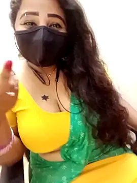 tamil_Vennila Live XXX Chat