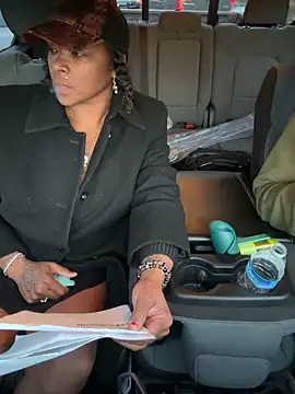 HaloRodeoLover2 即時 XXX 聊天