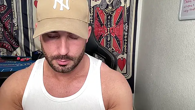 brettmycles28のウェブカメラショー