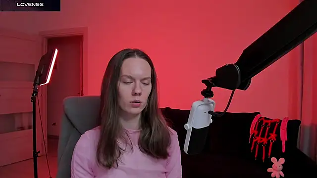 SharkyBaby's Webcam Show