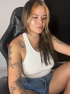 Ivana__RiveraのライブXXXチャット