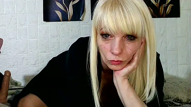 ChristinaDiamond 라이브 XXX 채팅