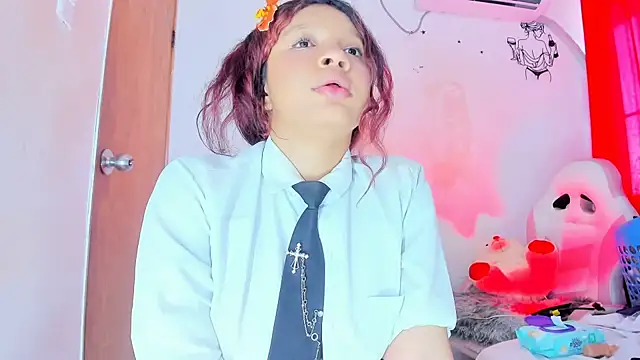 Emily_Coper18 现场XXX聊天