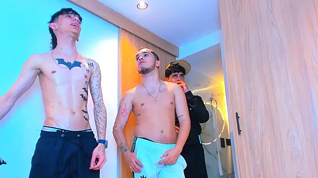 TheBatMansion Chat XXX live