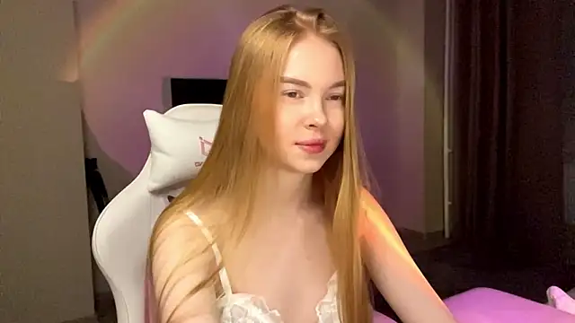 LumiSun élő XXX-chatje