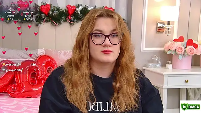 Nancy_Mooree Obrolan Langsung XXX