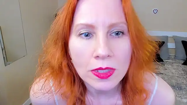 XXX chat uživo modela FoxySophia