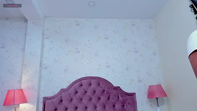 SusanaCreed Chat XXX in diretta