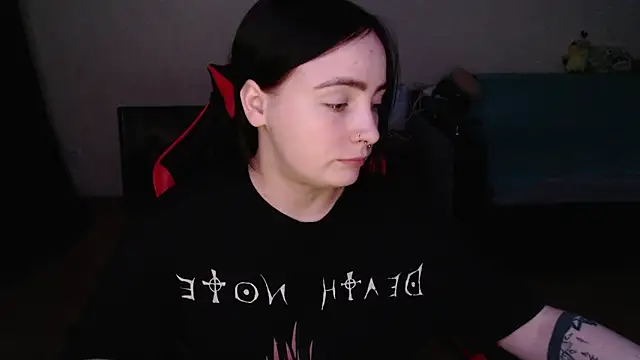 Chat +18 de Laralianna ao vivo