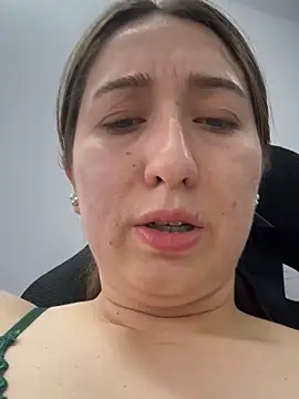 دردشة SUSY__06 الجنسية المباشرة