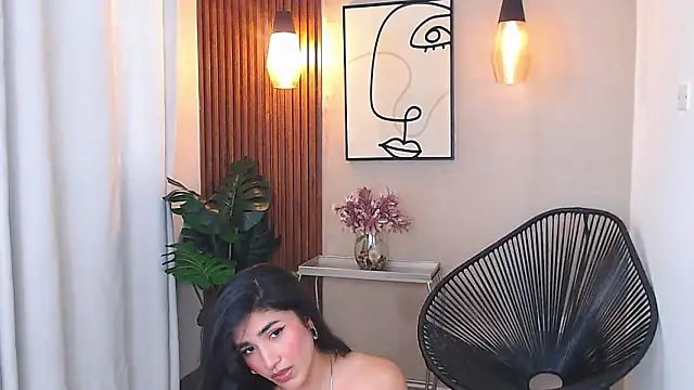 Chat +18 de Lia_Mar_ ao vivo