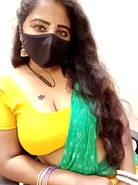 tamil_Vennila élő XXX-chatje