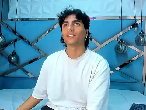 MattFiore লাইভ XXX চ্যাট