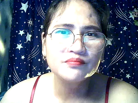 Amazing_Angel22 élő XXX-chatje