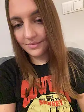 Chat XXX ao vivo de AliceDesmee