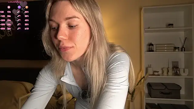 Chat +18 de DianeHonnette ao vivo