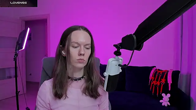 SharkyBaby's Webcam Show