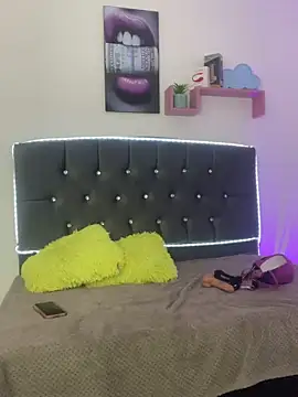 Chat XXX ao vivo de ISIS17_EF