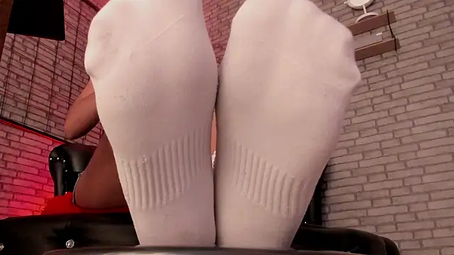 Chatroom XXX en direct de roxxy_white