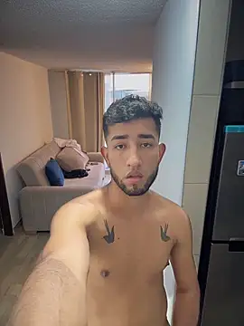 Živý XXX chat liam_bronw