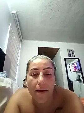 Czat XXX na żywo – maynor_1998