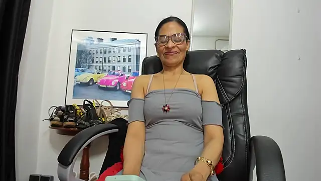 Show de Aries_Mature na webcam