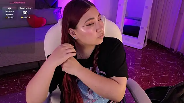 Chat +18 de littlee_red ao vivo